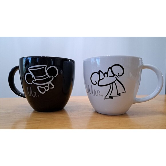 Disney Parks Mr. & Mrs. Mickey & Minnie Mouse Bride & Groom Coffee Mug Set - Picture 2 of 9